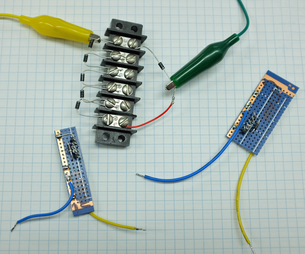 Modules with a test version mounted on a terminal strip
