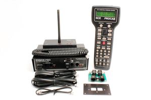 Power Pro Advanced Starter Set with external command station / booster. This set may also be equipped with the wireless option. (Radio version shown).